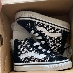 Vans Kids Black & White Checkerboard High-Tops toddler size 4